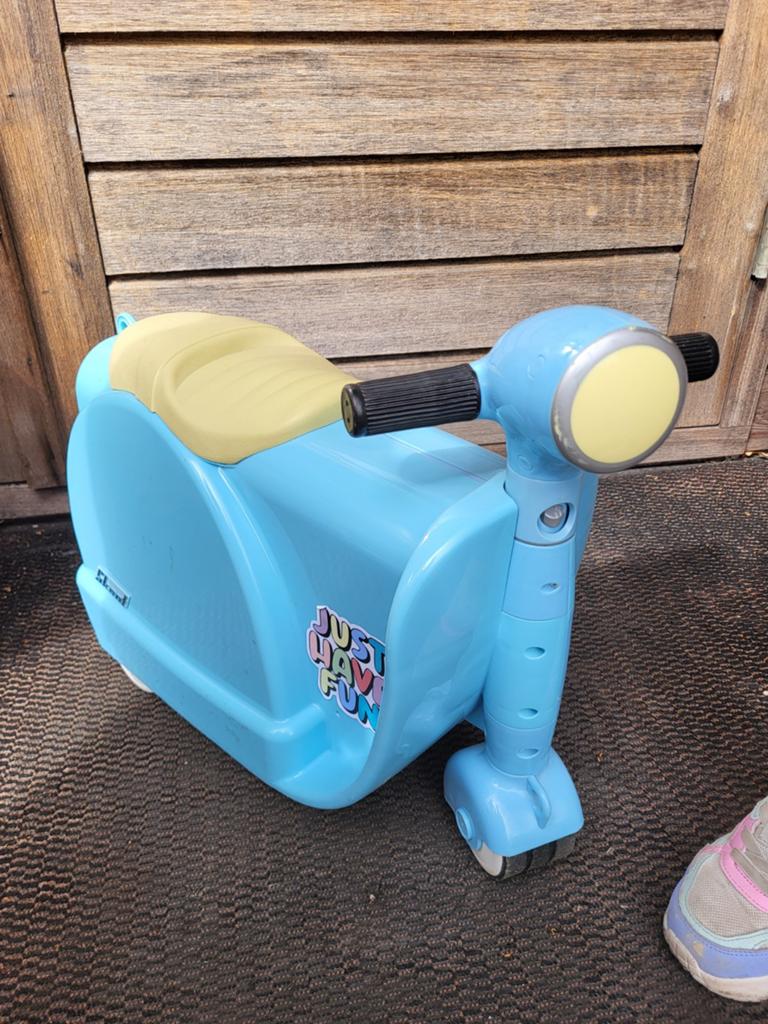 Skaat kinderkoffer trolley, Kinderen en Baby's, Ophalen