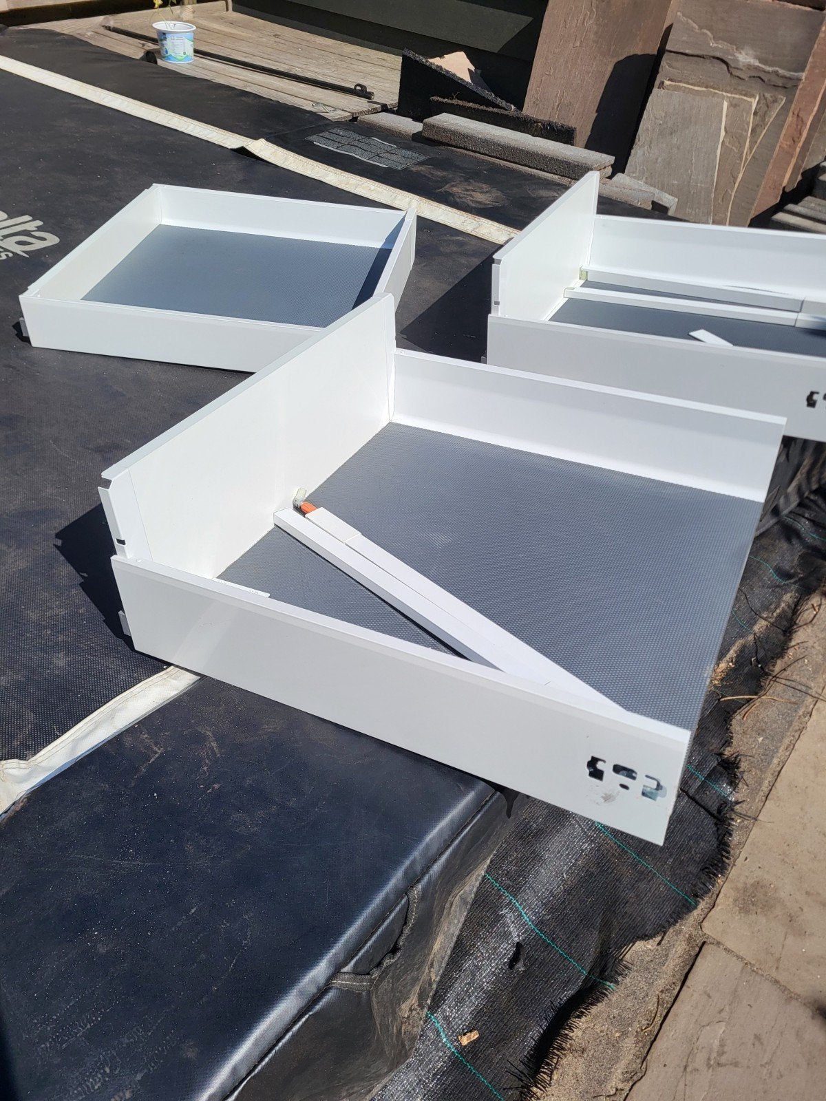 Blum lades, 576mm breed, 550mm diep, inclusief geleiders, Ophalen, Gebruikt