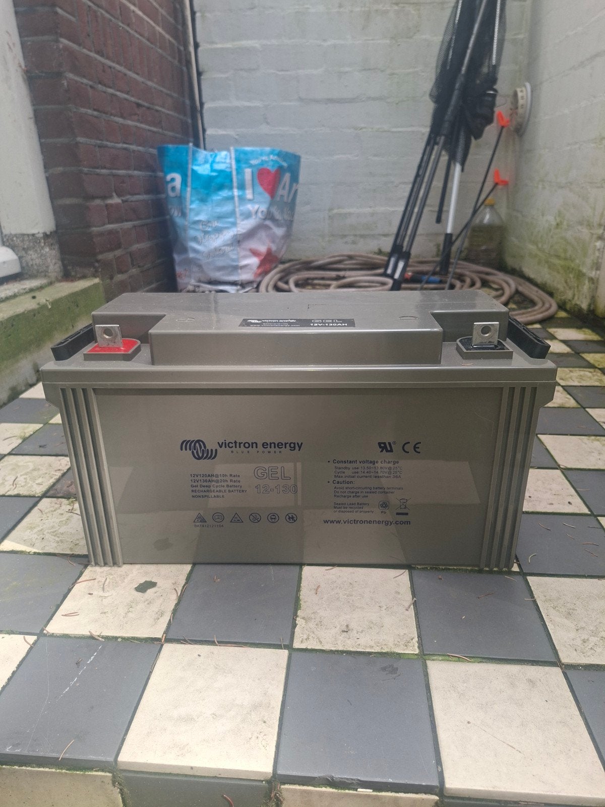 victron energy gel accu 130ah, Ophalen of Verzenden, Zo goed als nieuw, Motor en Techniek, Zeilboot of Motorboot
