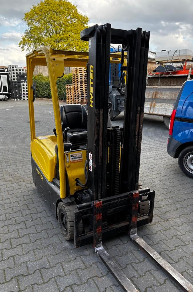 Hyster elektrische heftruck J1.6XNT – bouwjaar 2011, 1000 tot 2000 kg, Ophalen, Elektrisch, Heftruck