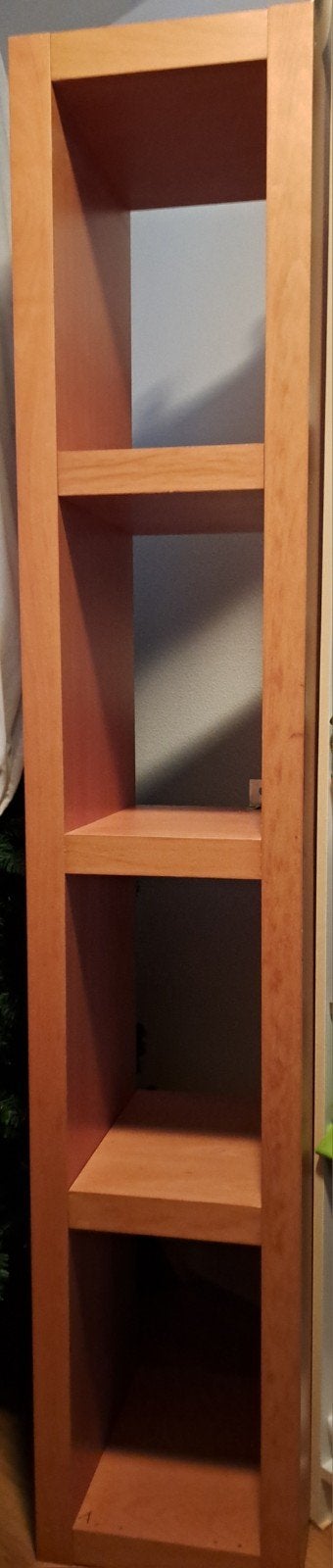 Boekenkast / CD-/DVD kast, Ophalen, 25 tot 50 cm, 150 tot 200 cm