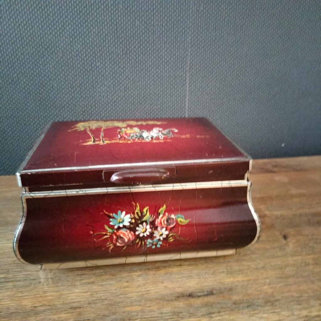 Vintage Douwe Egberts theeblik., Ophalen of Verzenden