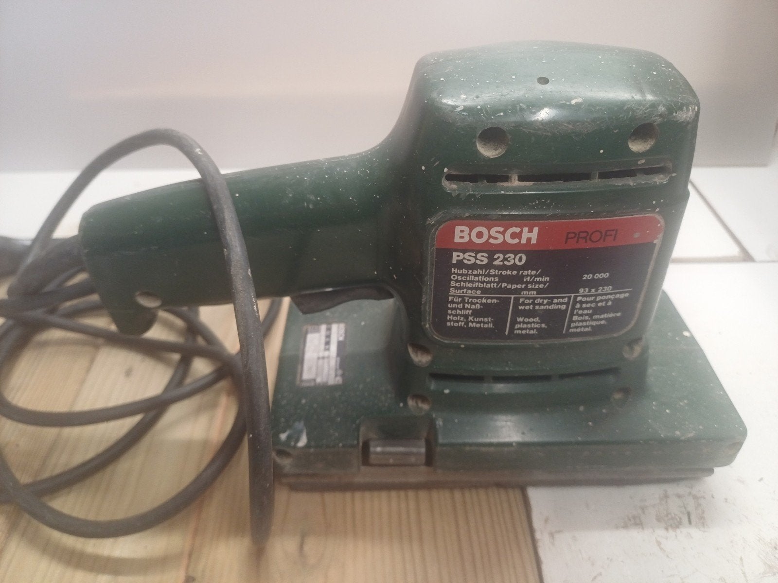 Bosch PSS 230 Profi Vlakschuurmachine, Doe-het-zelf en Verbouw, Ophalen of Verzenden, Gebruikt, Minder dan 600 watt, Vlakschuurmachine
