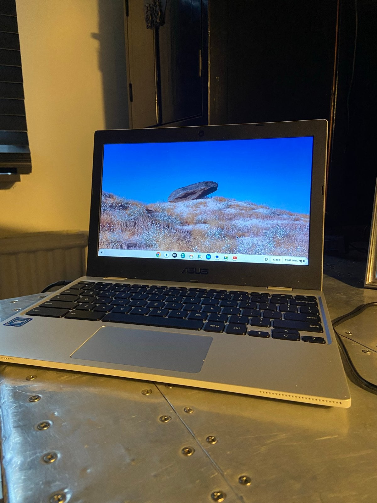 ASUS Chromebook - Compacte, Qwerty, Ophalen of Verzenden, 32 GB of minder, 10 inch of minder