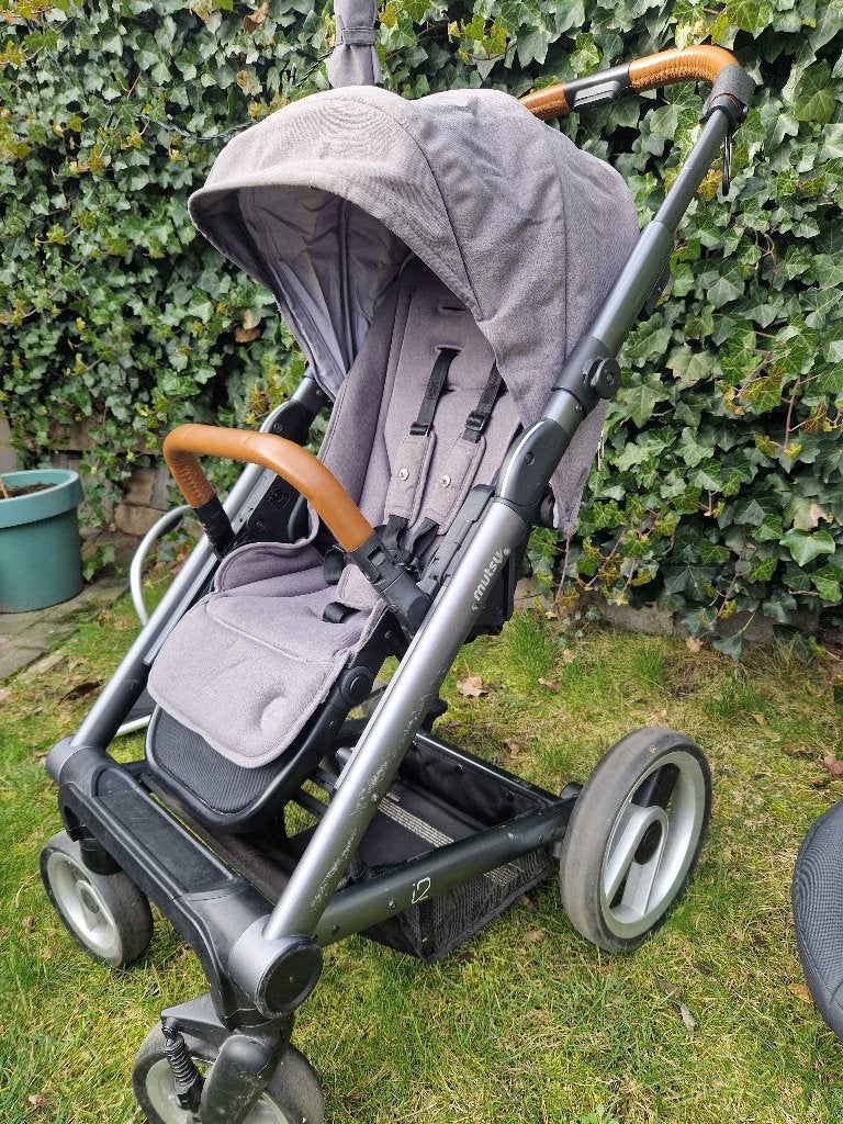 Kinderwagen, Kinderen en Baby's, Kinderwagens en Combinaties, Gebruikt, Verstelbare duwstang, Mutsy, Ophalen