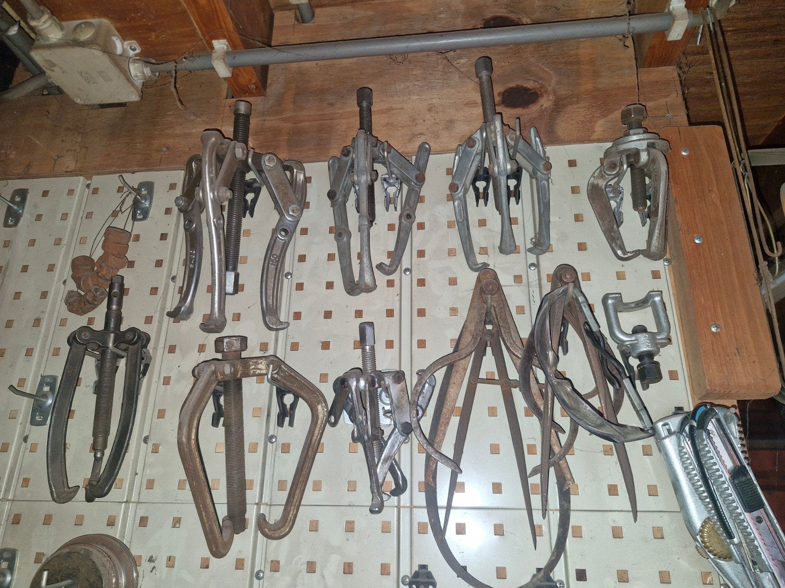 Diverse poelietrekkers en gereedschap, Ophalen of Verzenden, Gebruikt, Overige typen