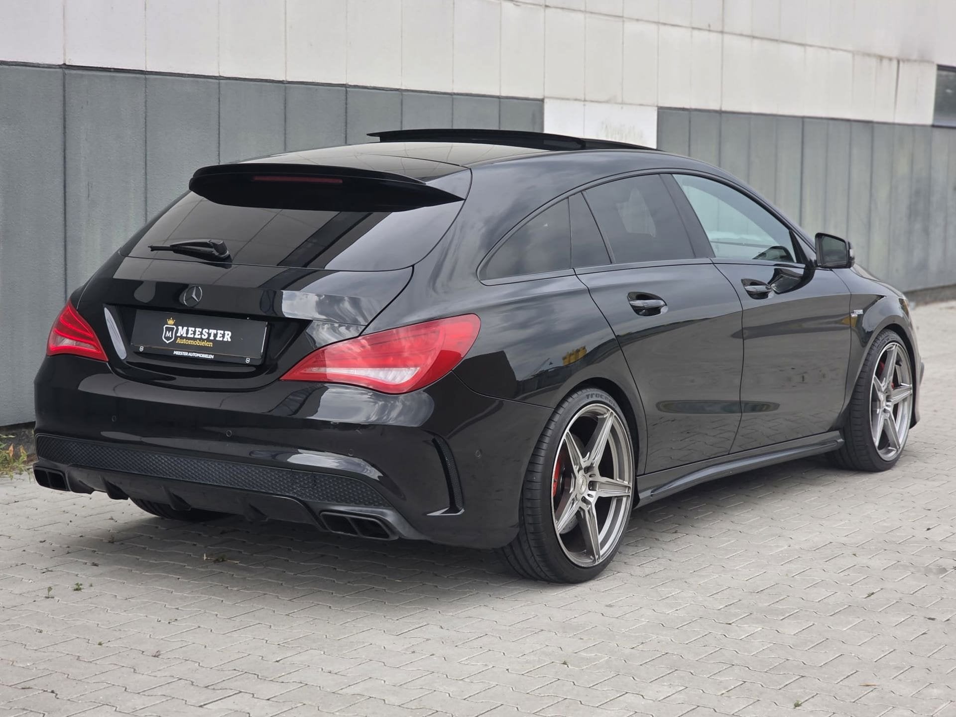 Mercedes-Benz CLA-klasse AMG 45|PANODAK|RECARO|PERFORM., Automaat, Gebruikt, Zwart, 4 cilinders