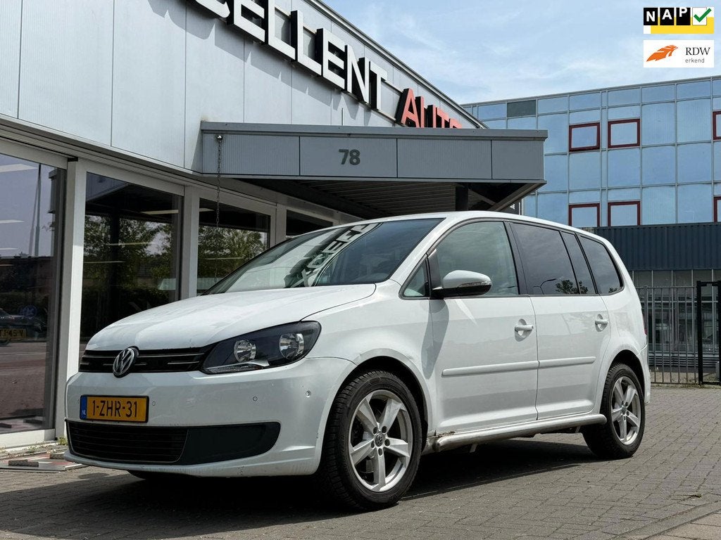 Volkswagen Touran 2.0 TDI DSG Comfortline BlueMotion, Auto's, Volkswagen, Stof, Zwart, 4 cilinders, Wit