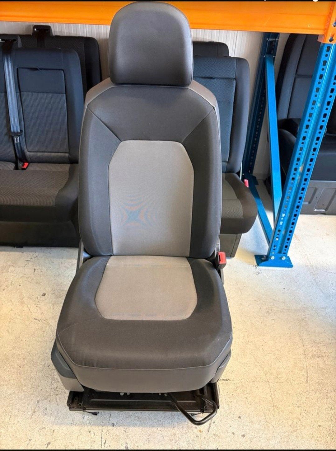 VW CRAFTER / MAN TGE BIJRIJDERSSTOEL - STOEL - ZETEL, Ophalen of Verzenden, Austin
