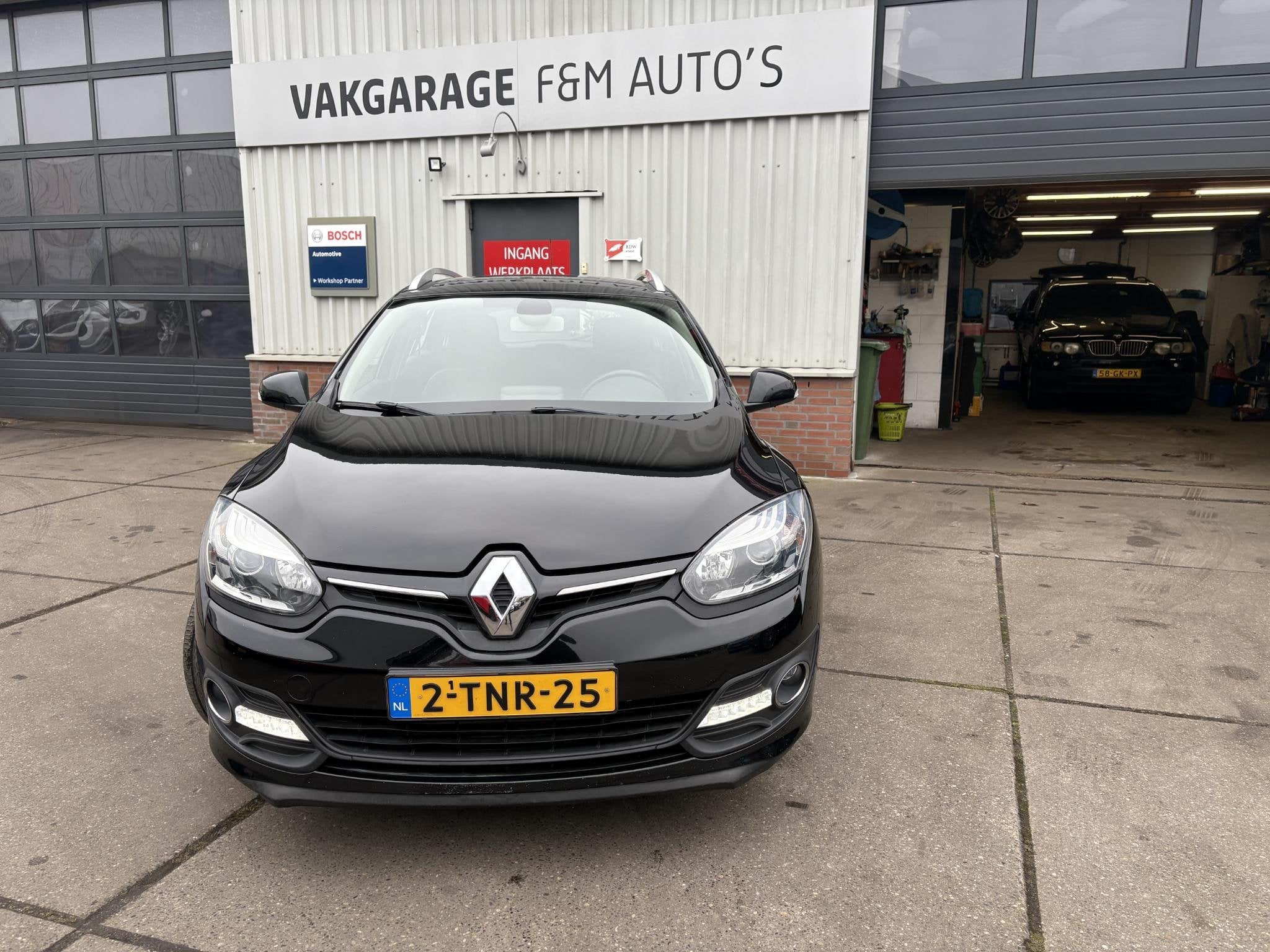 Renault Mégane Estate 1.2 TCe Expression Clima, cruise, nav, Voorwielaandrijving, Euro 5, Stof, Gebruikt