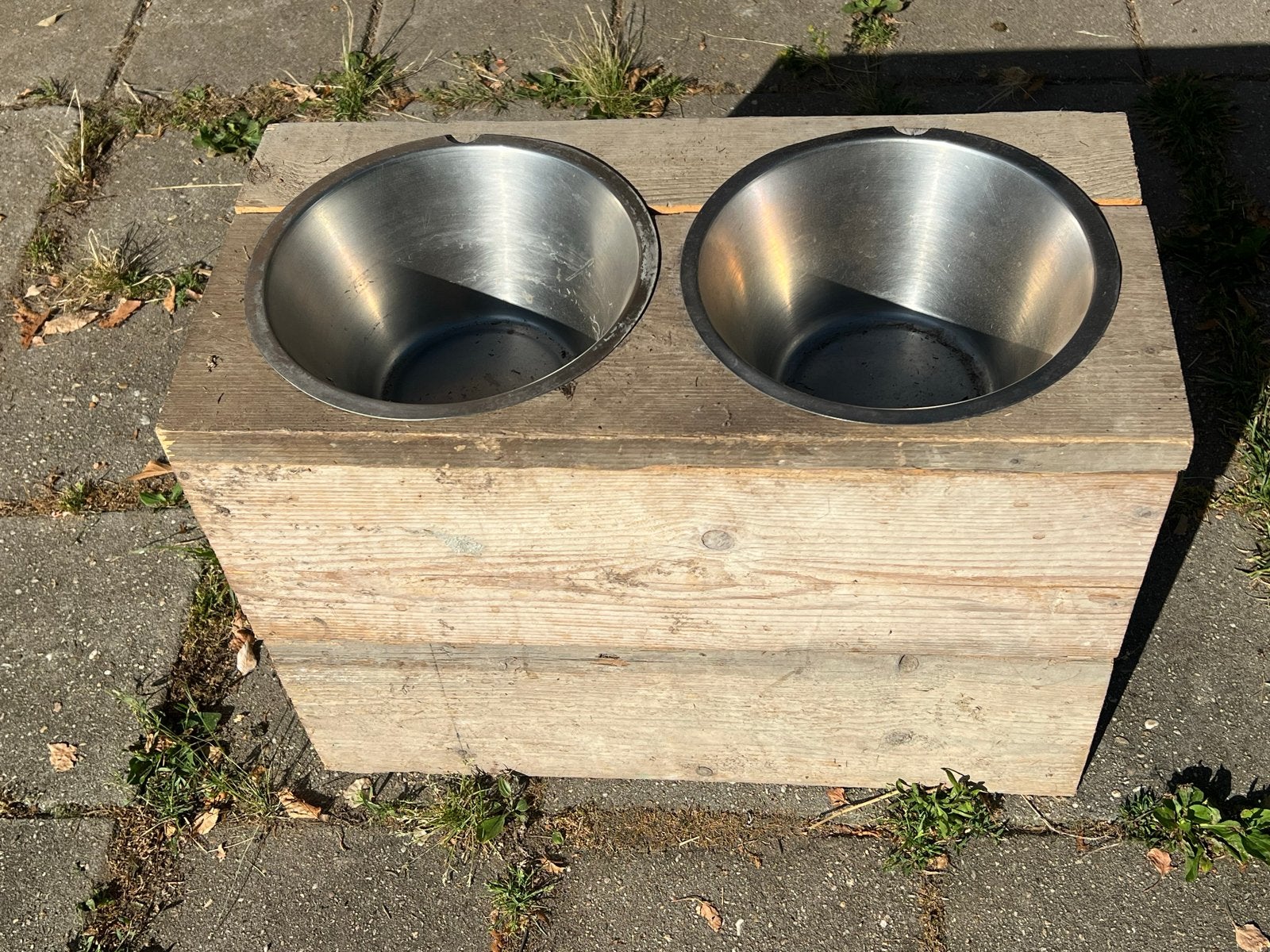 Drink/voerbak van steigerhout incl metalen bakken, Ophalen, Zo goed als nieuw