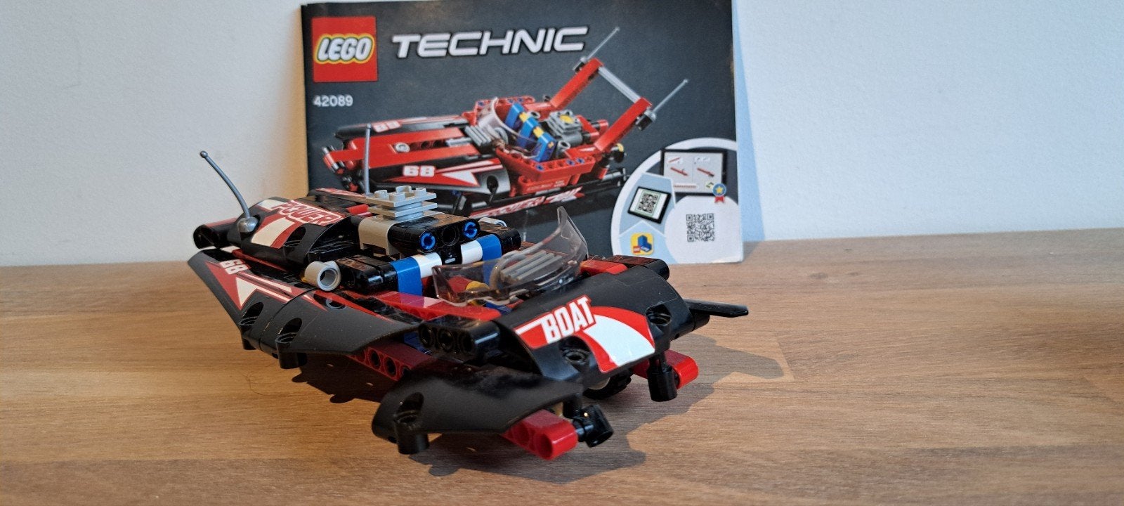 Lego Technic 42089 Power Boat, Lego, Compleet, Ophalen of Verzenden, Zo goed als nieuw