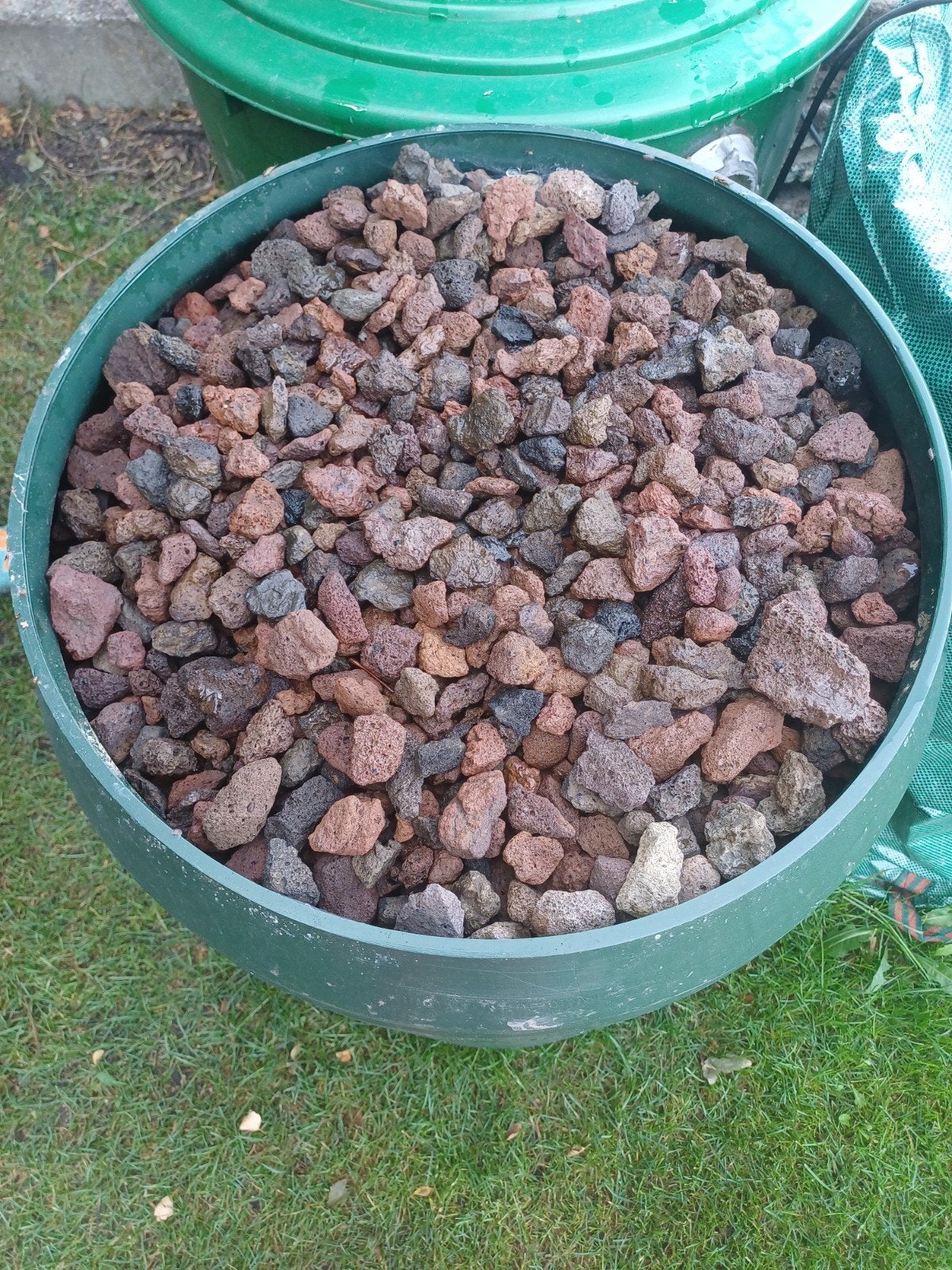 GRATIS AFHALEN Lava substraat 500 liter - Exclusief ton, Tuin en Terras, Ophalen of Verzenden, Gebruikt, Overige typen
