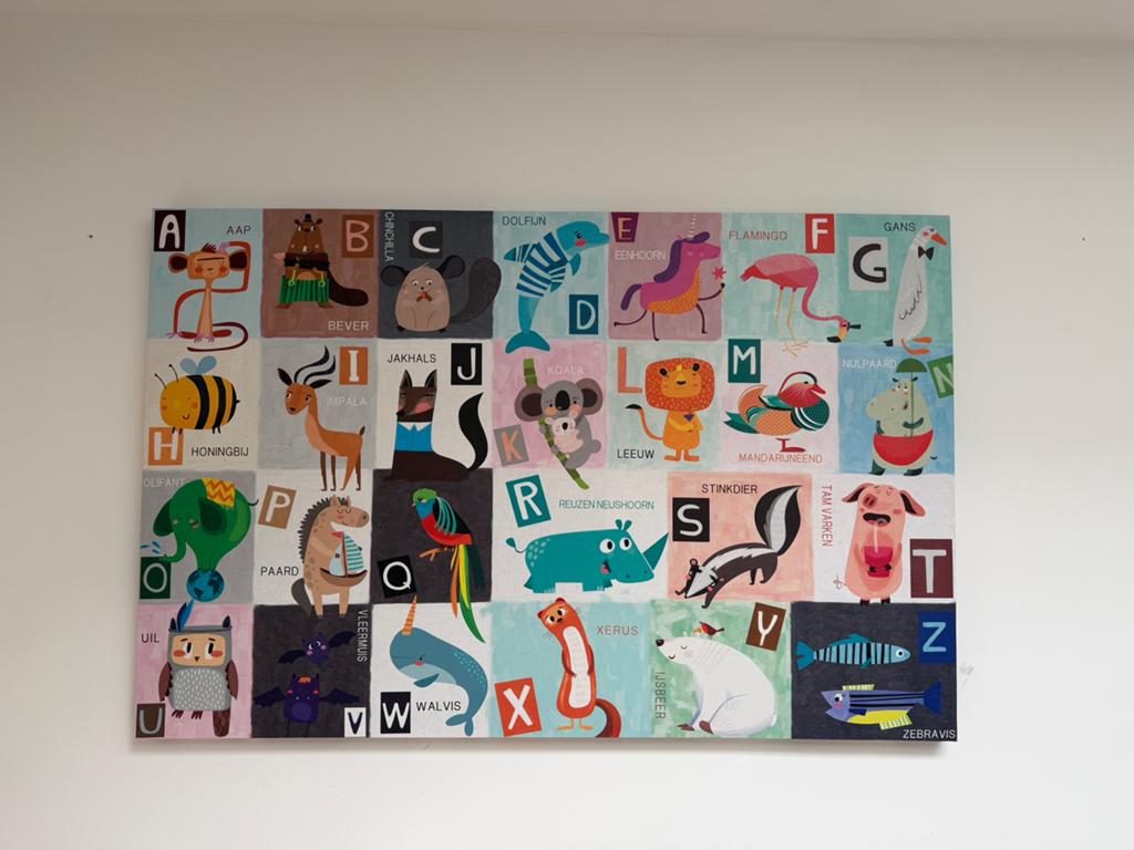 Abc canvas met dieren, Ophalen, 50 tot 75 cm, Zo goed als nieuw, Schilderij