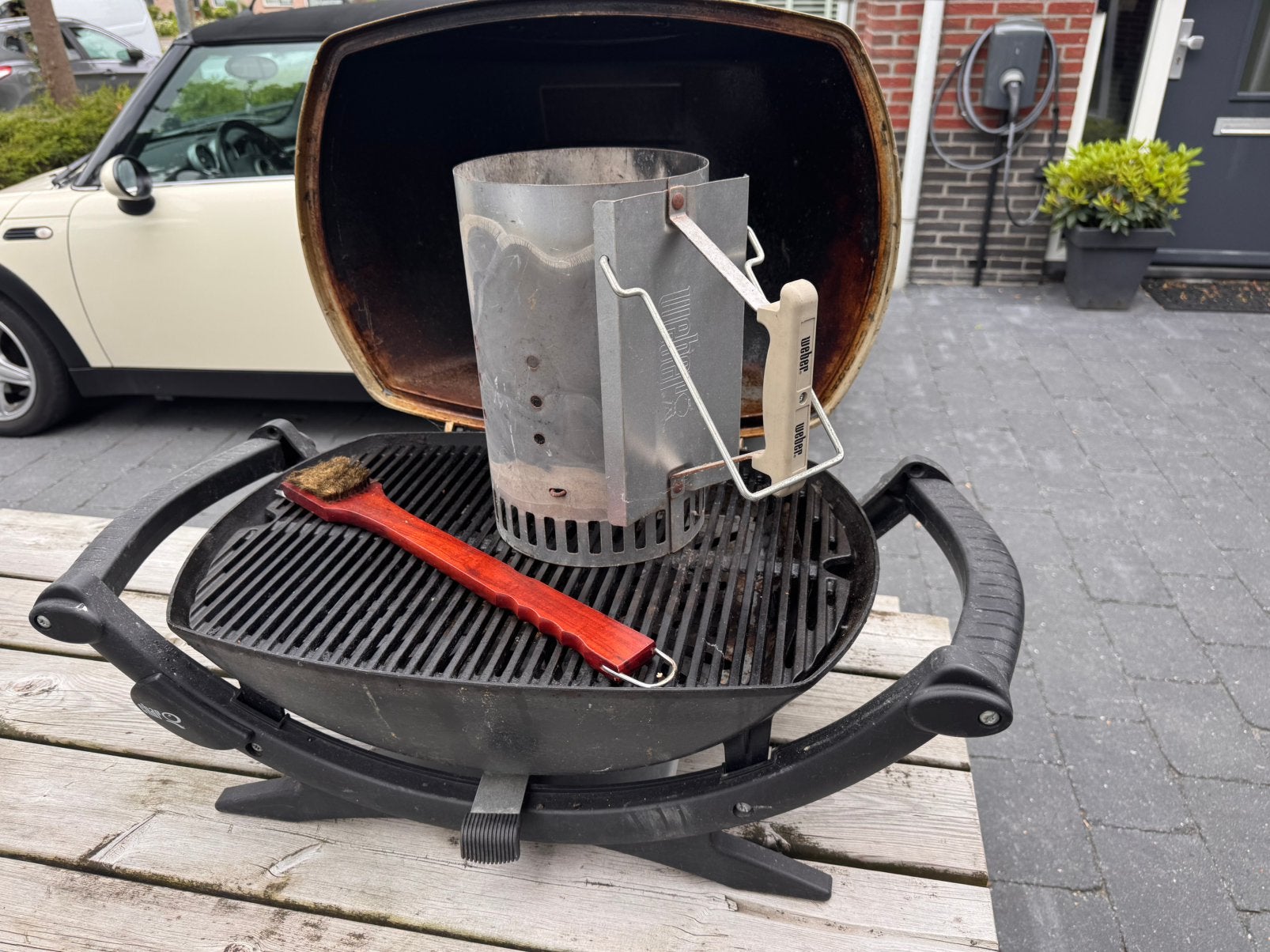 Weber char-q barbecue met starter, Ophalen, Gebruikt