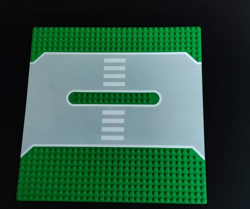 Lego Green Baseplate,Road 32 x 32 Service Station with White, Ophalen of Verzenden, Gebruikt, Losse stenen, Lego