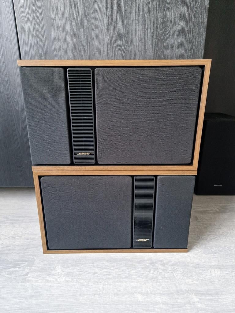 Bose 301 series 2 speakers/luidsprekers, getest en werkt, Ophalen of Verzenden, Zo goed als nieuw, Front, Rear of Stereo speakers