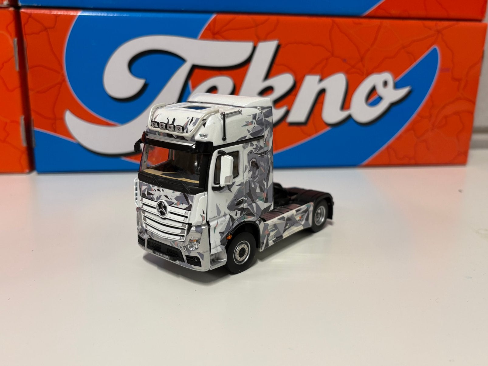 IMC Polar bear, Ophalen of Verzenden, Zo goed als nieuw, Bus of Vrachtwagen, Overige merken