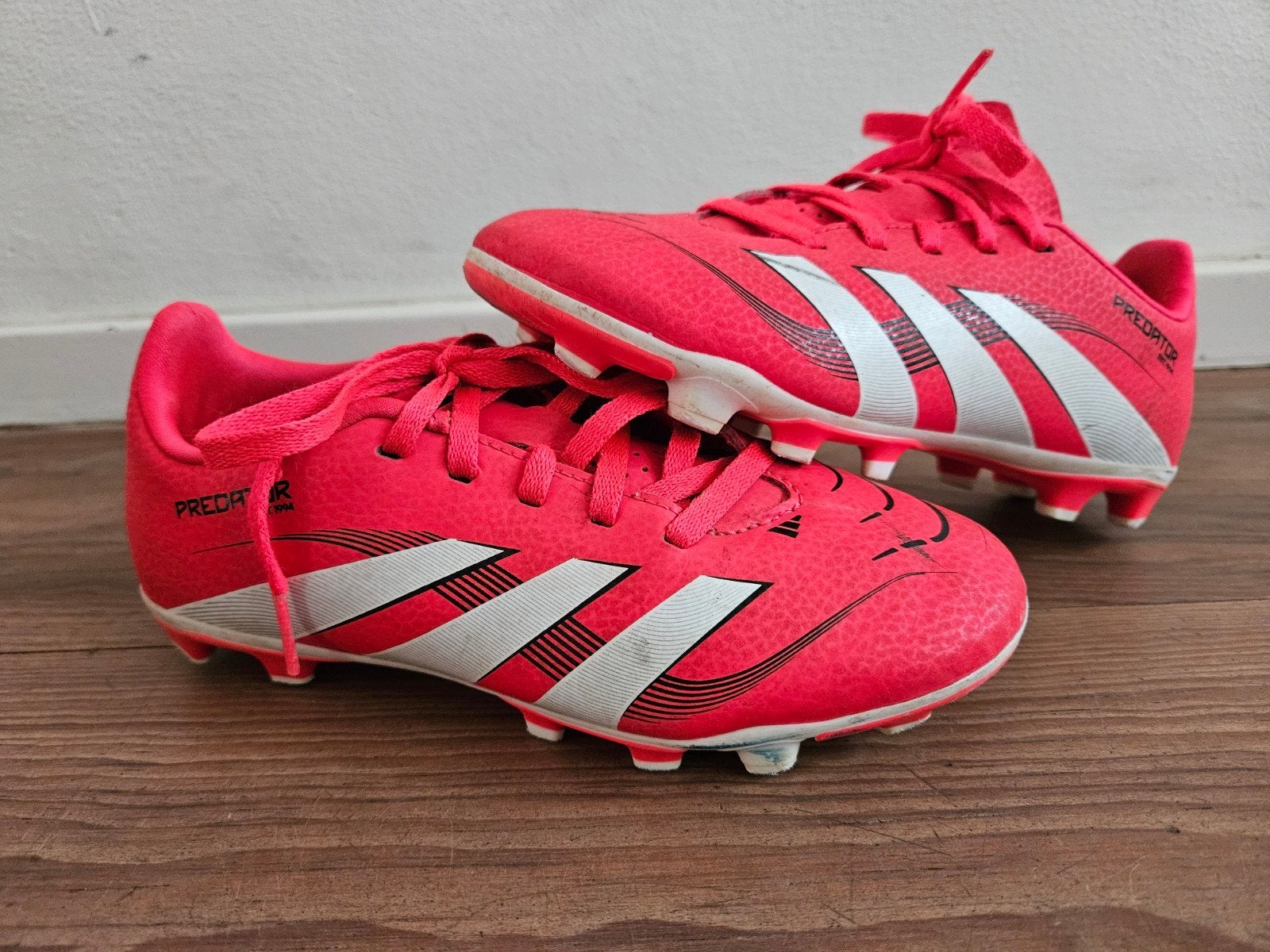 Adidas voetbalschoenen maat 33, Maat XS of kleiner, Ophalen of Verzenden, Gebruikt, Schoenen
