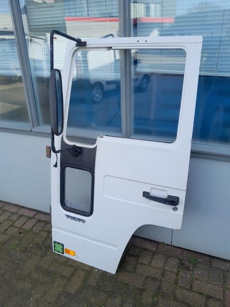 Volvo FL6 Deur - Gebruikt, Ophalen, Gebruikt, Deur, Links
