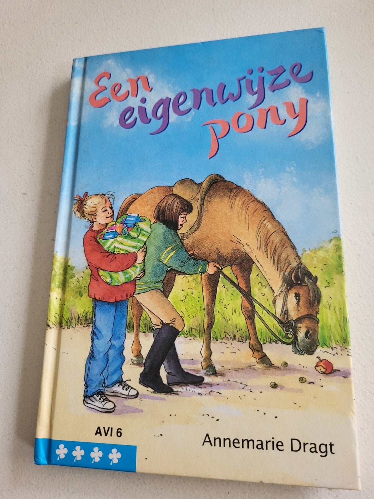 Een eigenwijze pony - Annemarie Dragt (AVI 6), Ophalen of Verzenden