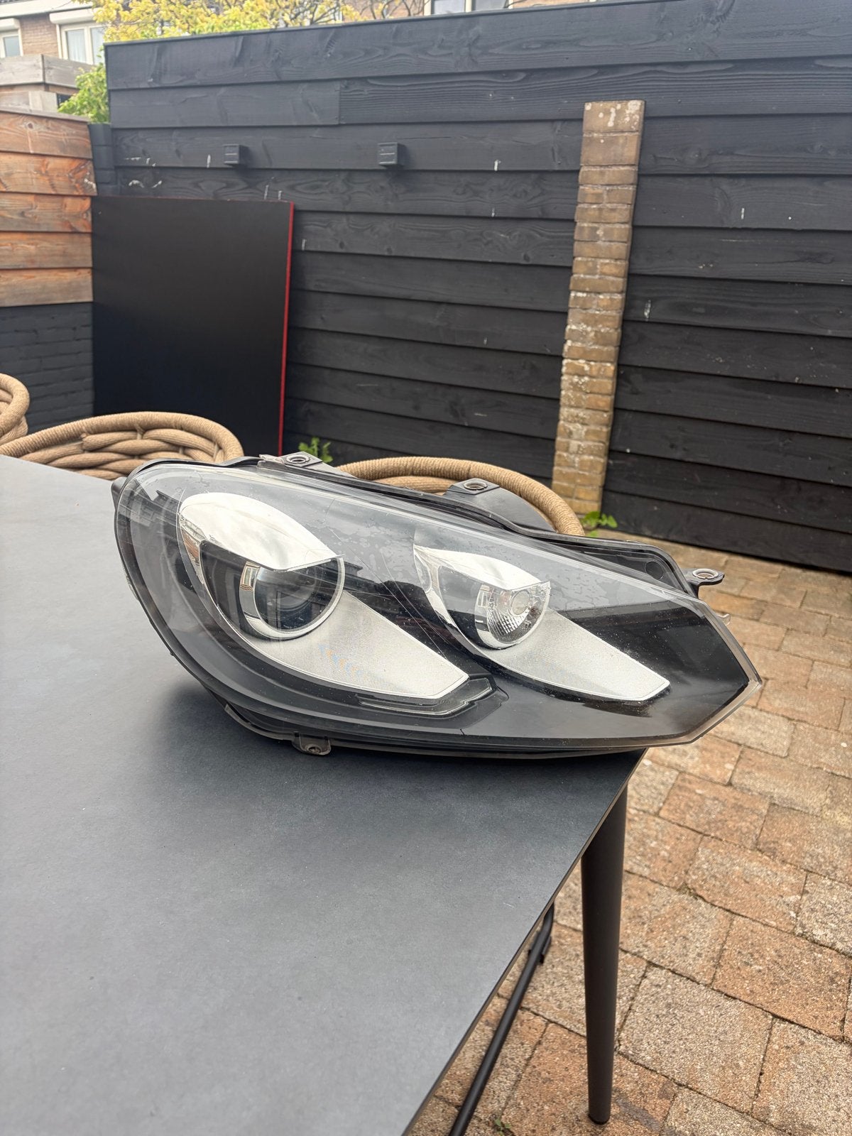 Volkswagen Golf 6 Koplamp Rechts Xenon LED DRL Hella, Ophalen, Gebruikt, Volkswagen