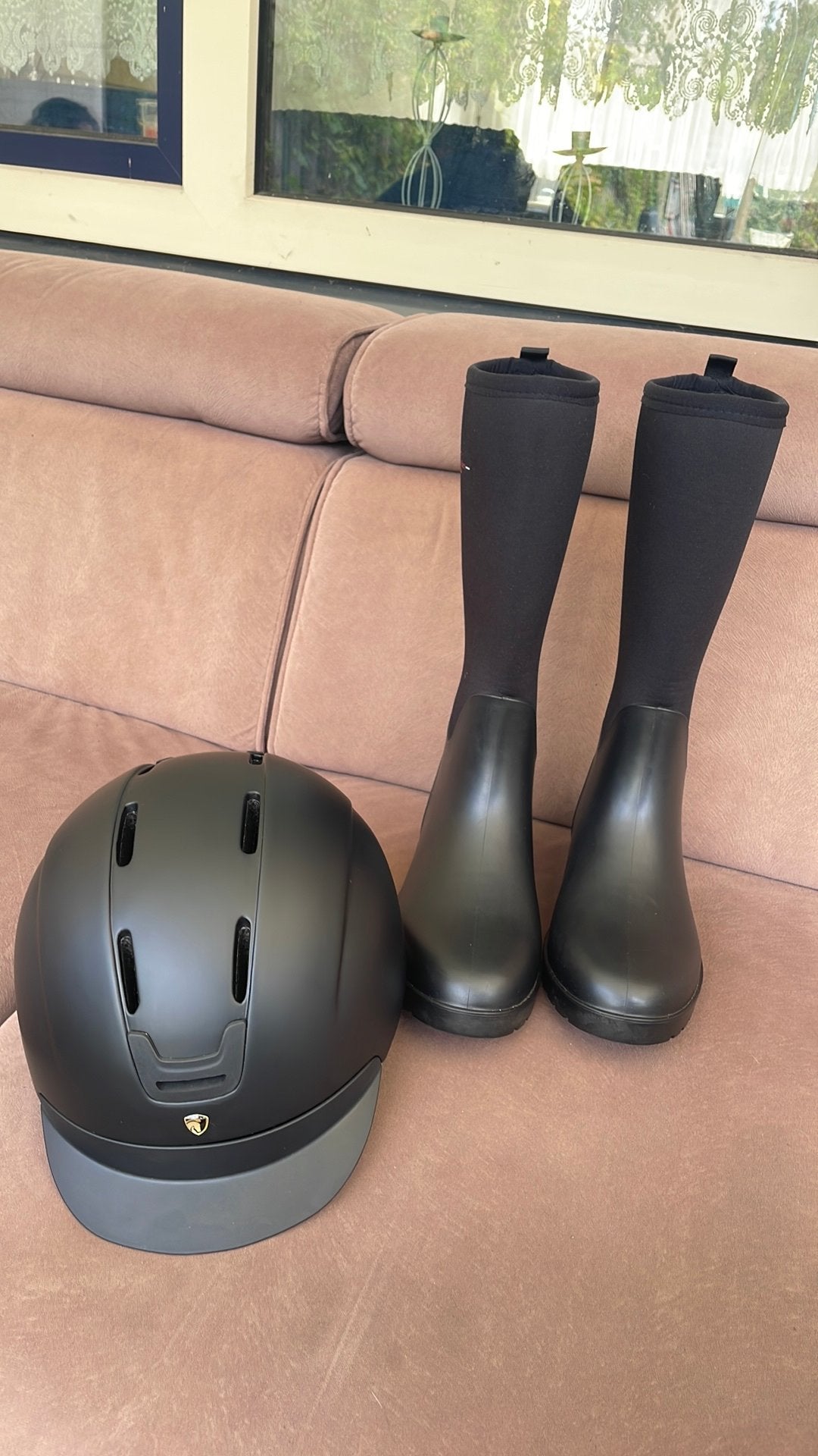 Paardkleiding, Dieren en Toebehoren, Horka, Ophalen of Verzenden, Zo goed als nieuw, Rijhelm/cap