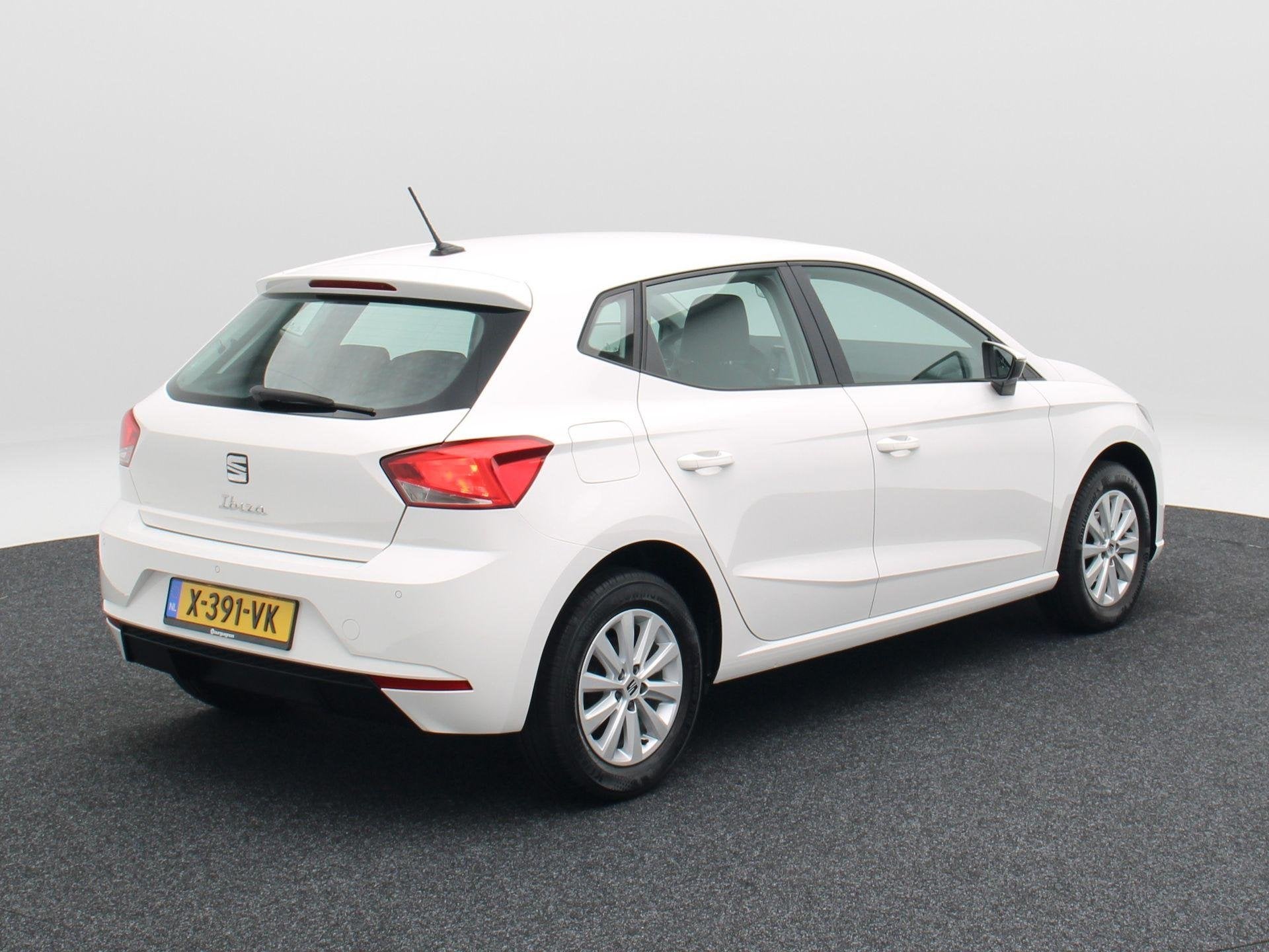 SEAT Ibiza 1.0 MPi Style | Cruise Control | Airco | Virtual, Voorwielaandrijving, Dealer onderhouden, Stof, Parkeersensor