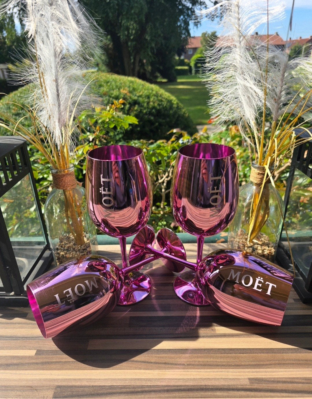 Moët & Chandon Glas 4 Roze Champagne Glazen Set Op Voet, Verzamelen, Glas en Borrelglaasjes, Ophalen, Overige typen