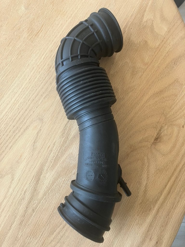 Inlaatbuis Ford Fiësta ST MK7.5, Ophalen of Verzenden, Nieuw, Ford
