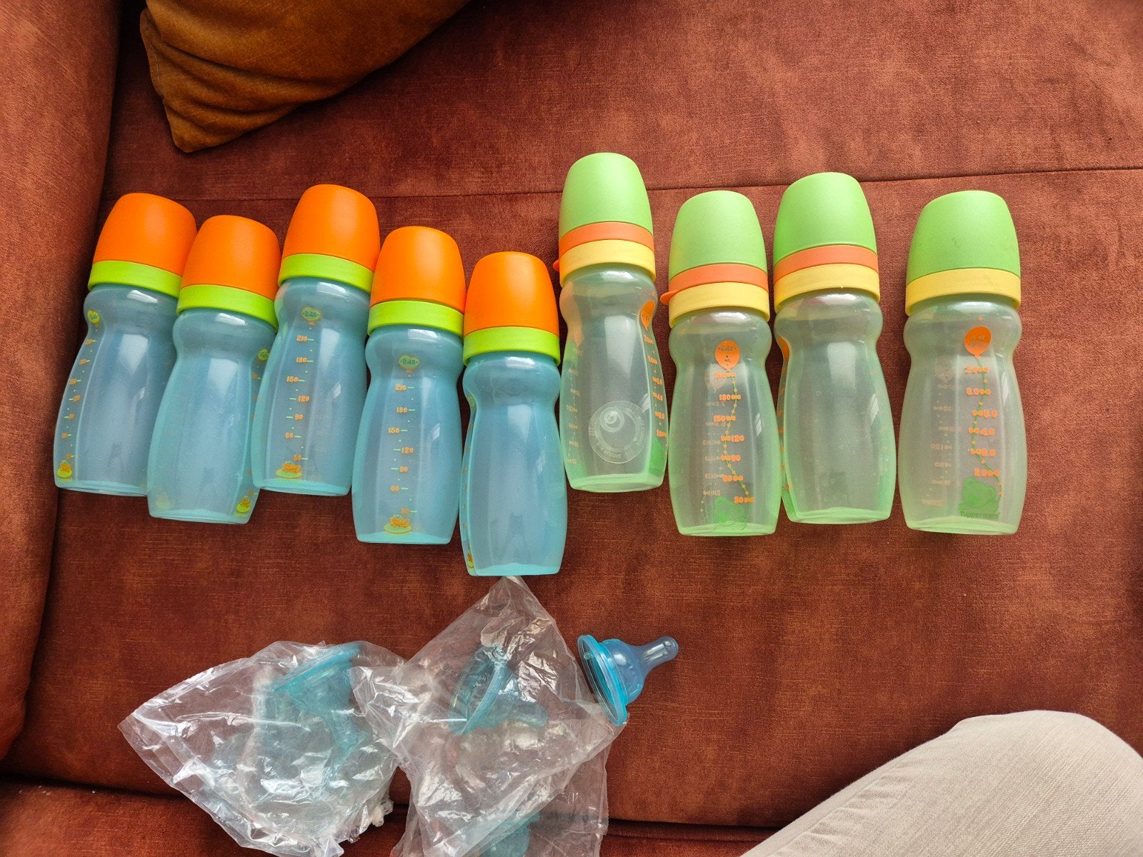9 Tupperware babyflessen met 8 nieuwe spenen (fase 1,2,3), Ophalen of Verzenden, Nieuw, Overige typen