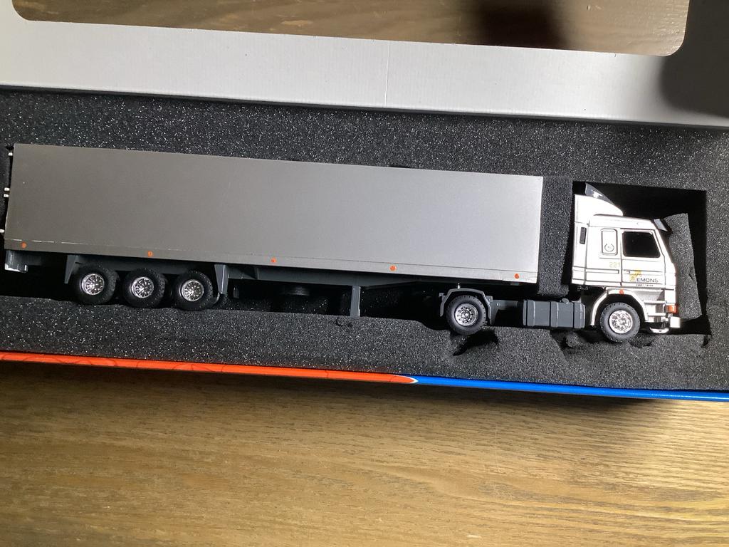 1:50 Tekno Collectable Truck Model - Emons, Hobby en Vrije tijd, Modelauto's | 1:50, Ophalen of Verzenden, Nieuw, Bus of Vrachtwagen