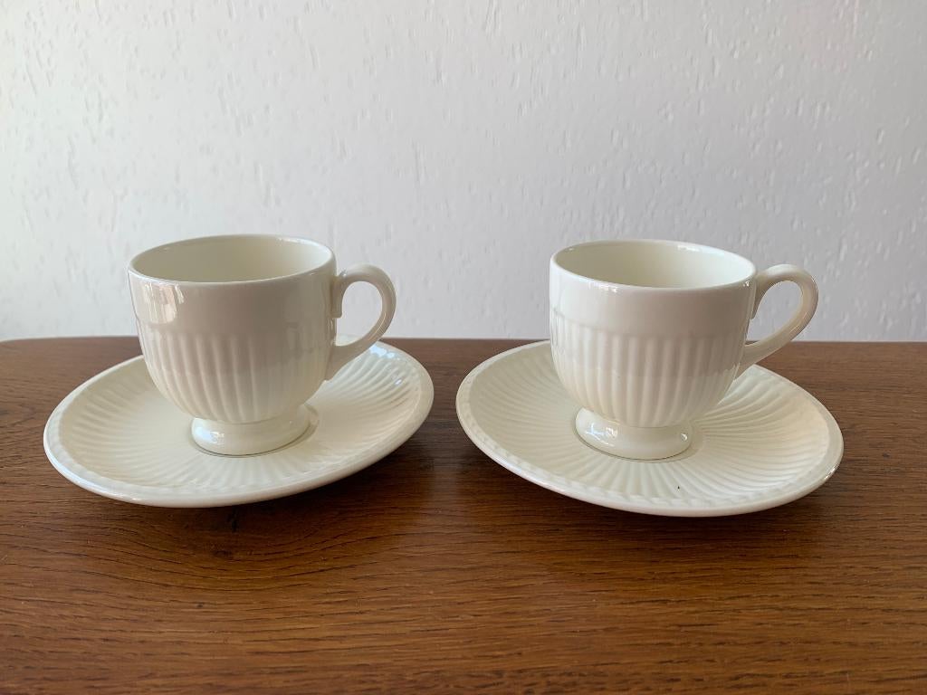 2 Wedgwood "Edme Plain" Espressokopjes met Schoteltjes, Huis en Inrichting, Ophalen of Verzenden, Zo goed als nieuw, Overige stijlen