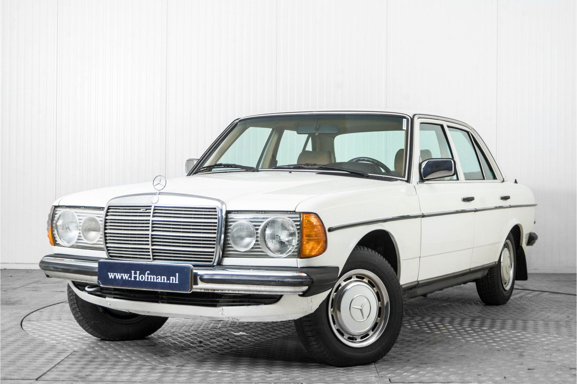 Mercedes-Benz 300d w123 300 D 5 cyl. (bj 1980), Auto's, Achterwielaandrijving, Gebruikt, Wit, Bedrijf