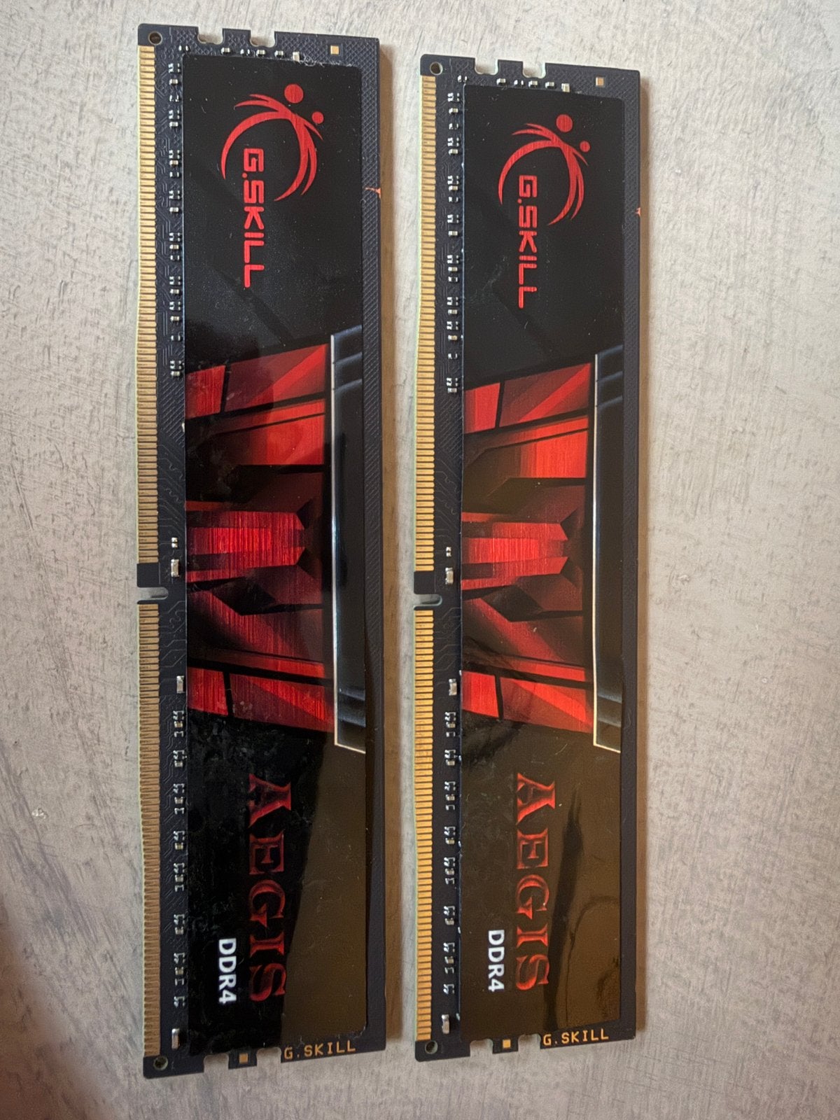 G.Skill Aegis 32GB DDR4 Kit (2x 16GB) 3200MHz CL16, Computers en Software, RAM geheugen, Ophalen, 32 GB, DDR4, Zo goed als nieuw