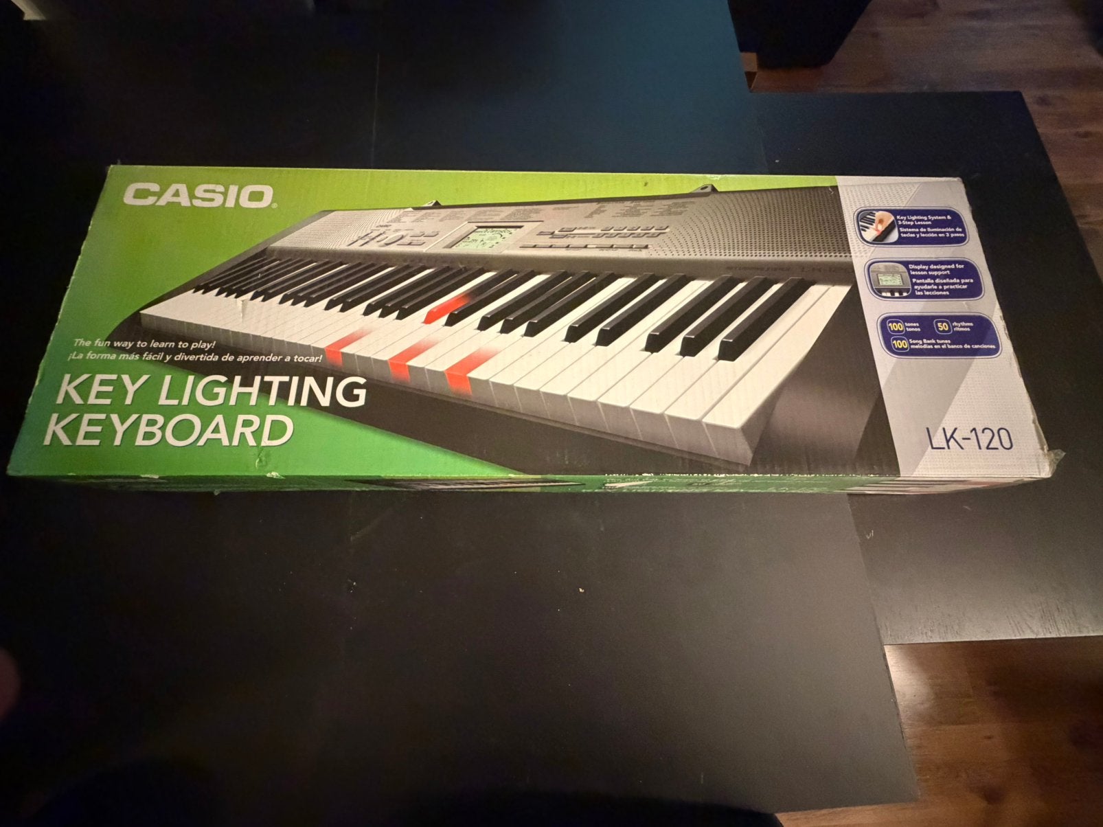 Keyboard Casio LK-120, Muziek en Instrumenten, Keyboards, Ophalen, Zo goed als nieuw, 61 toetsen, Casio