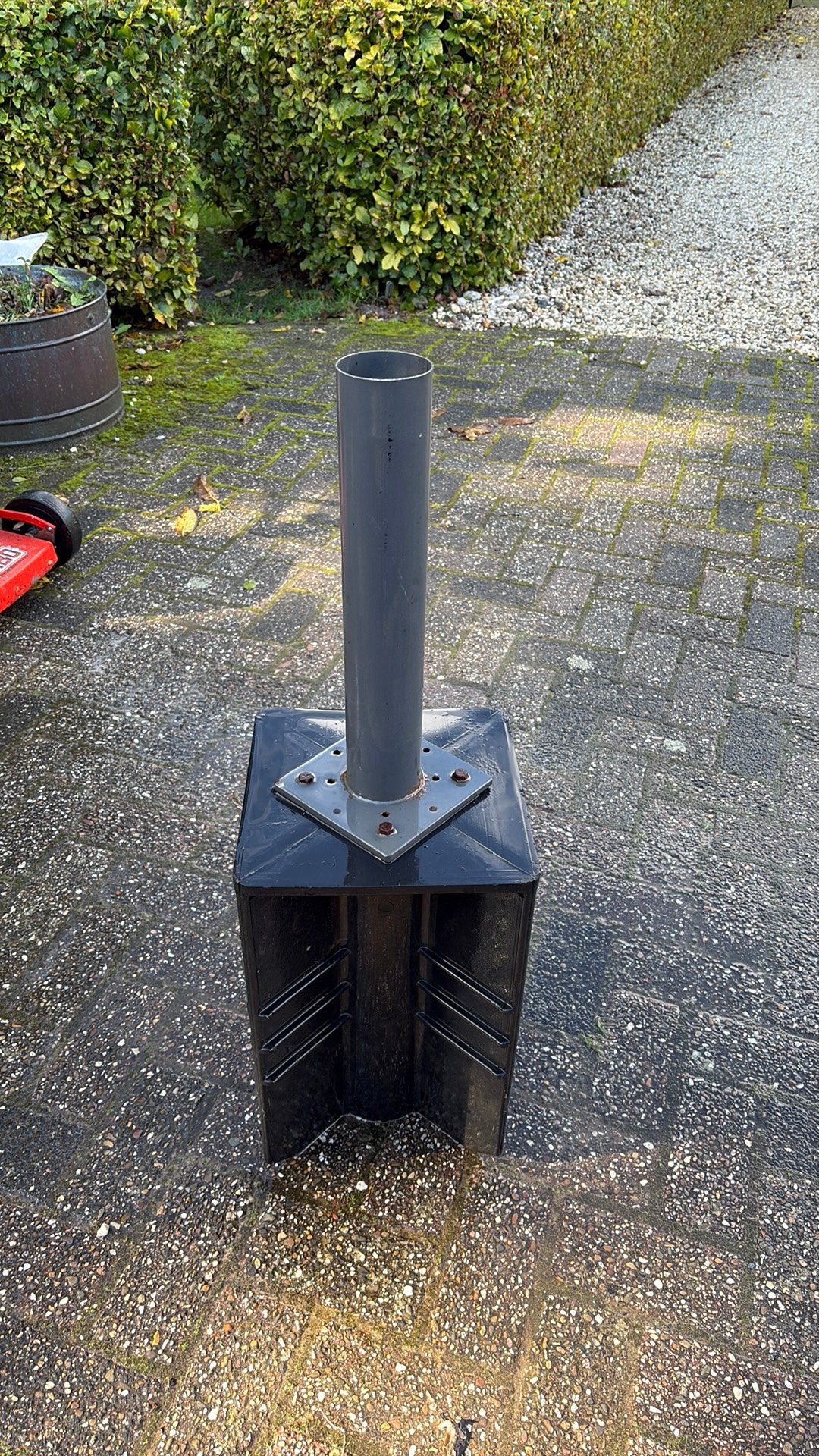 Grondanker met voetplaat voor parasol of paal, Tuin en Terras, Ophalen, Zo goed als nieuw, Minder dan 1 meter, Parasolvoet