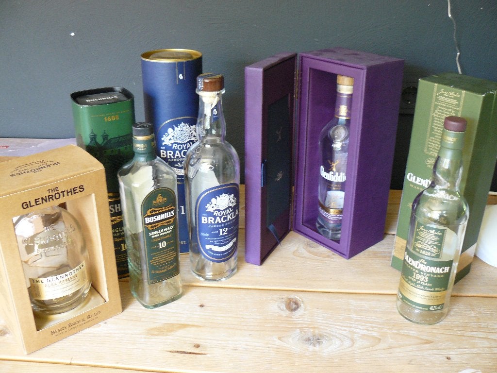 Whiskey flessen in verpakking, Ophalen of Verzenden, Gebruikt, Verpakking
