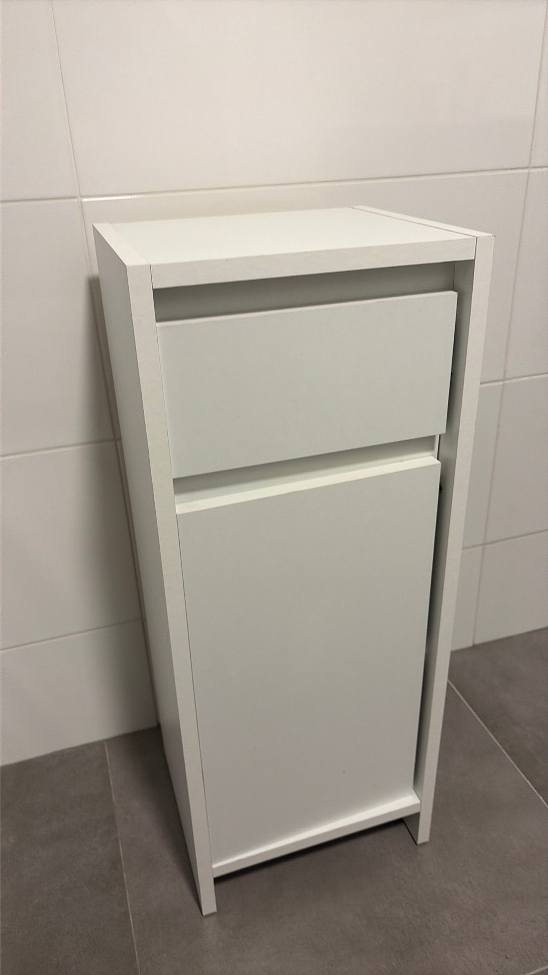 Wit badkamer kastje, Huis en Inrichting, Ophalen of Verzenden, Zo goed als nieuw