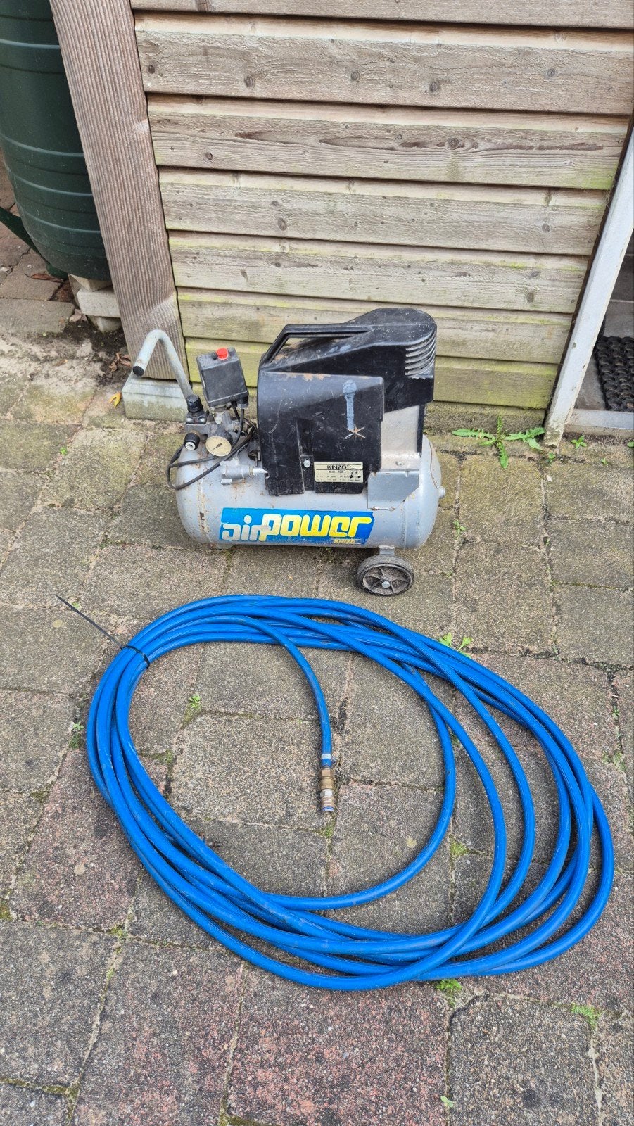 Compressor voor de knutselaar ( let op doet het niet ), Ophalen, Gebruikt, Minder dan 200 liter/min