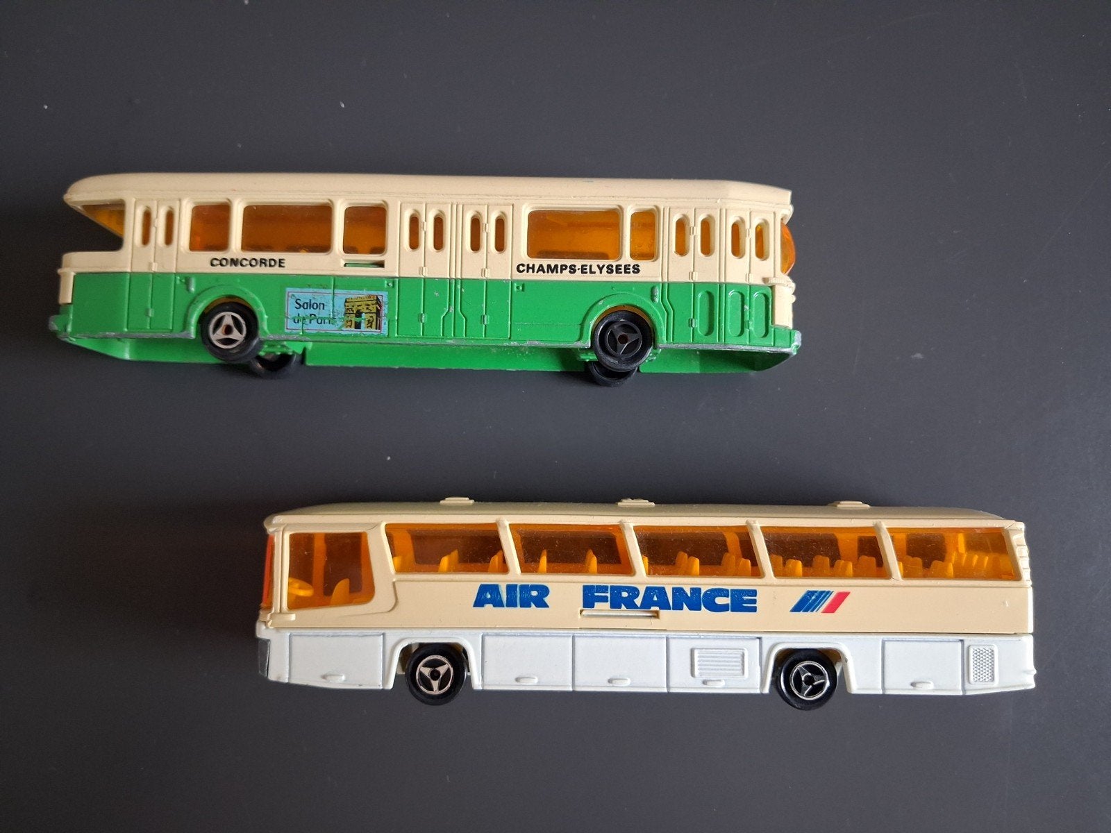 Majorette autobus 2x vintage bua, Hobby en Vrije tijd, Ophalen of Verzenden, Gebruikt, Majorette