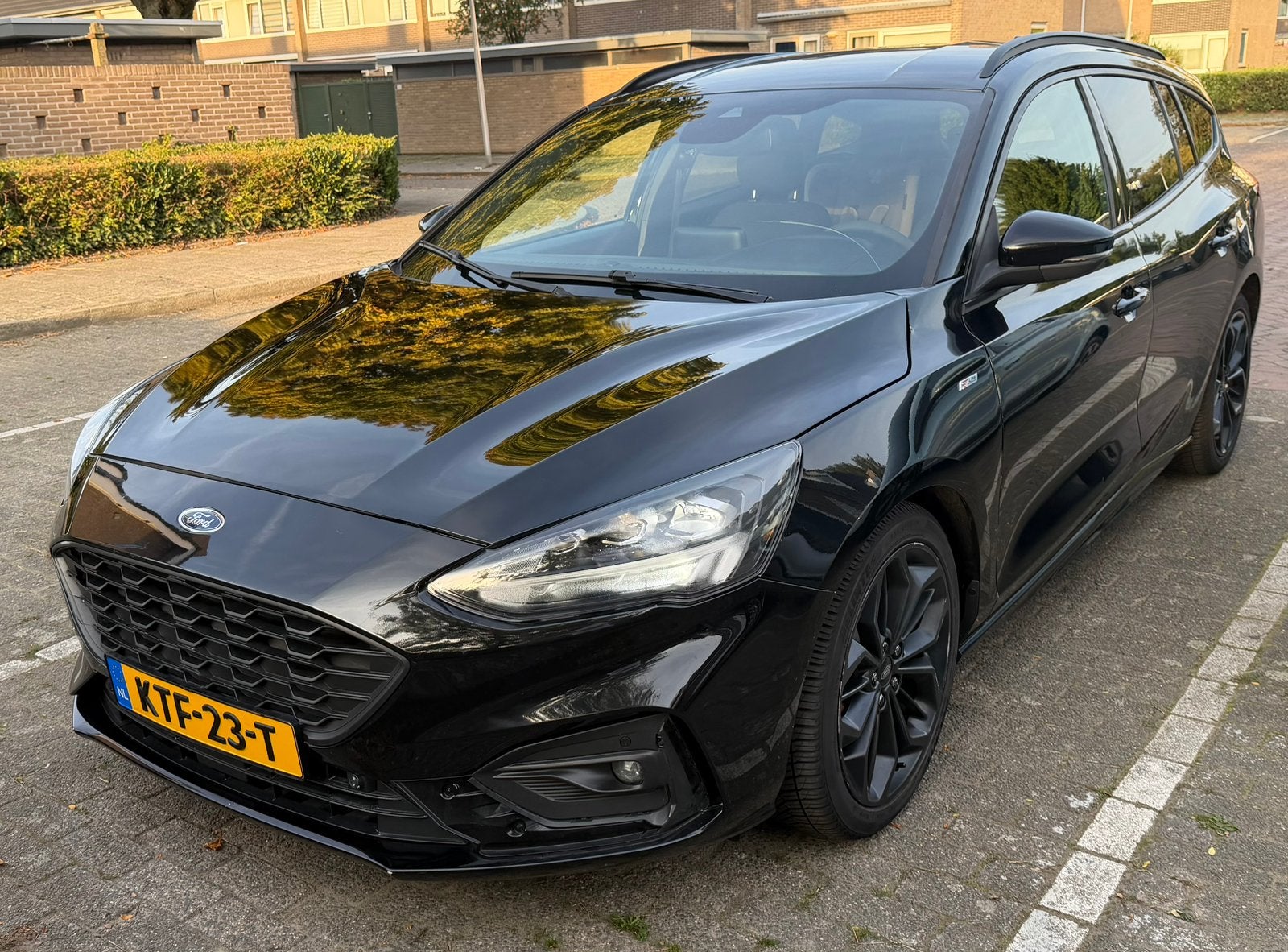 Ford Focus 1.5 Ecoboost 150pk Aut 2019 Zwart, 1345 kg, Zwart, 14 km/l, Stationwagon