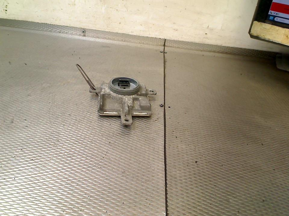 Regeleenheid R V Volkswagen Golf VII (AUA) 2013 8K0941597E, Gebruikt, Volkswagen, Volkswagen AG, Kundenbetreuung@volkswagen.de
