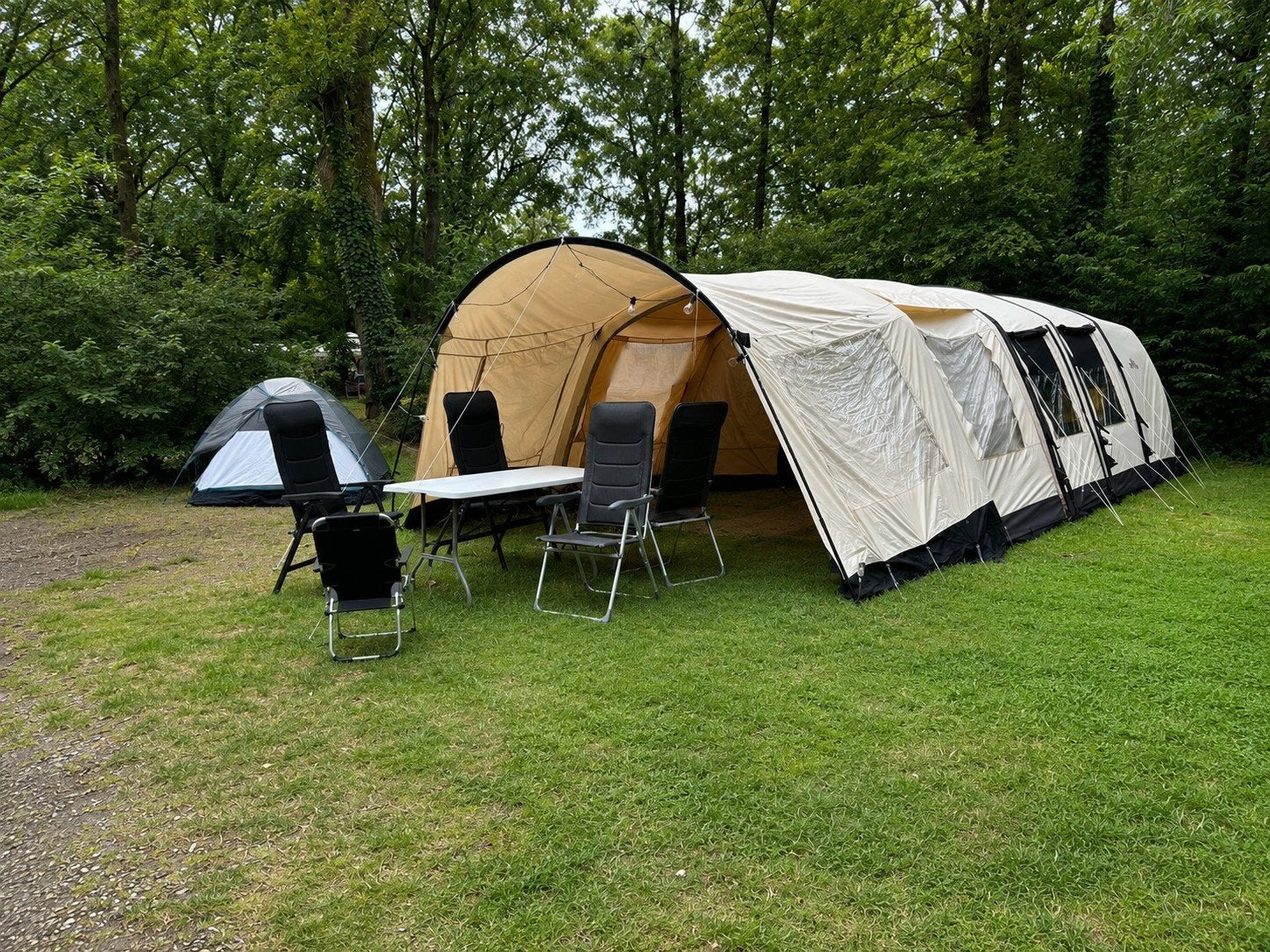 Obelink Miami Air 6 tent met extra luifel, Caravans en Kamperen, Ophalen, Gebruikt, Tot en met 6