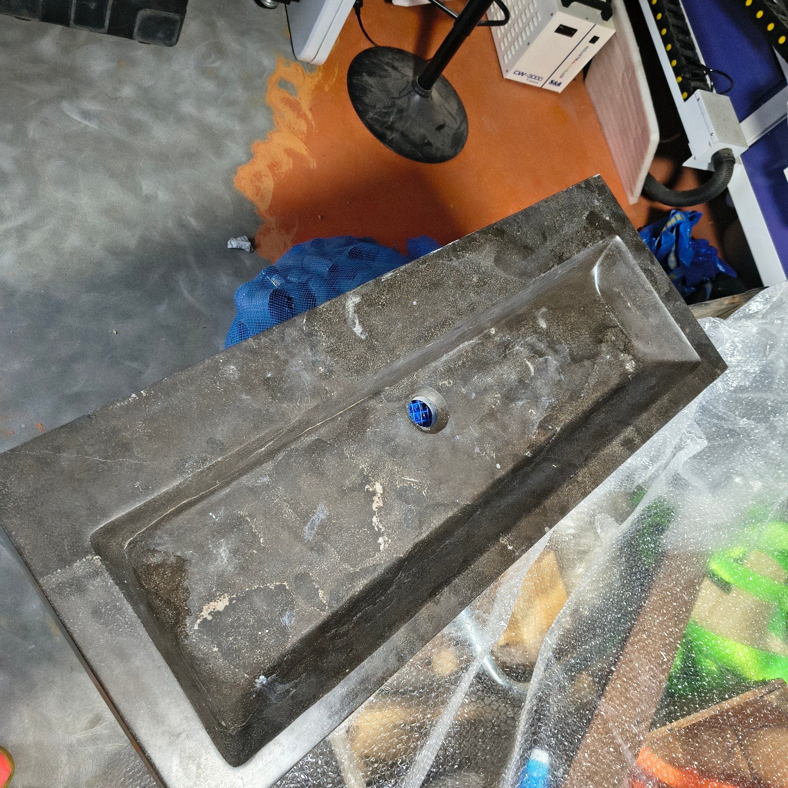Nieuwe wasbak massief Belgisch hardsteen 100x38cm kraangat, Ophalen, Nieuw