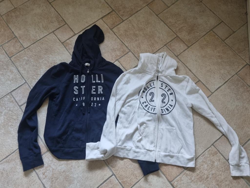 Mooie blauwe en witte hollister trui maat m 36, Blauw, Nieuw, Ophalen of Verzenden, Maat 36 (S)