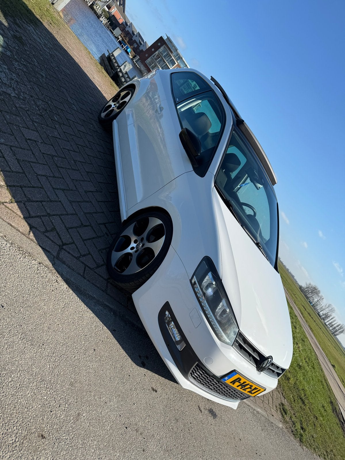 Volkswagen Polo 1.4 FSI STYLE 2011  | Panoramadak | CarPlay, Voorwielaandrijving, 970 kg, Adaptive Cruise Control, 40 €/maand