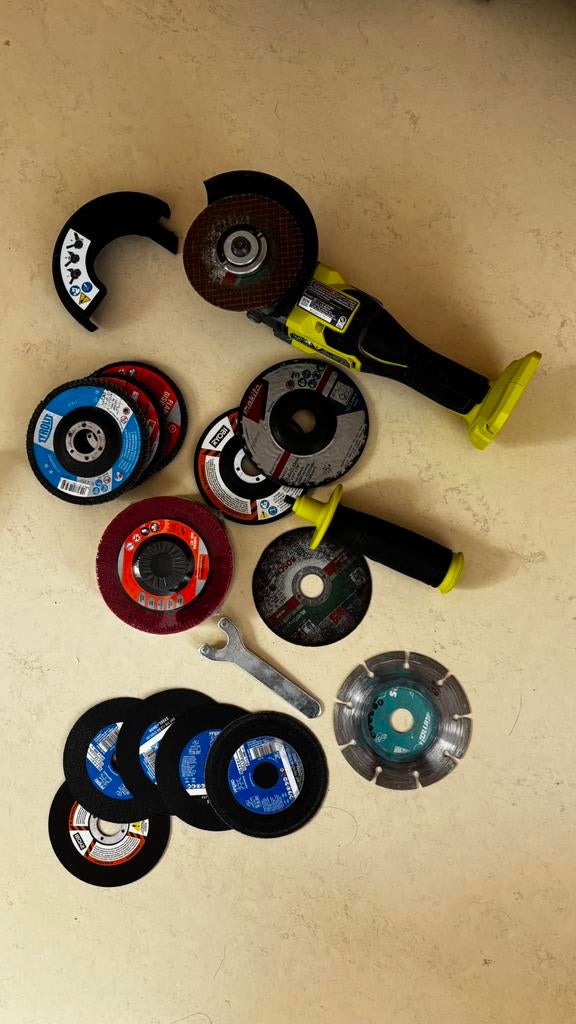 Ryobi ONE+ HP Brushless haakse slijper set, Doe-het-zelf en Verbouw, Gereedschap | Slijpmachines, Ophalen of Verzenden, Zo goed als nieuw