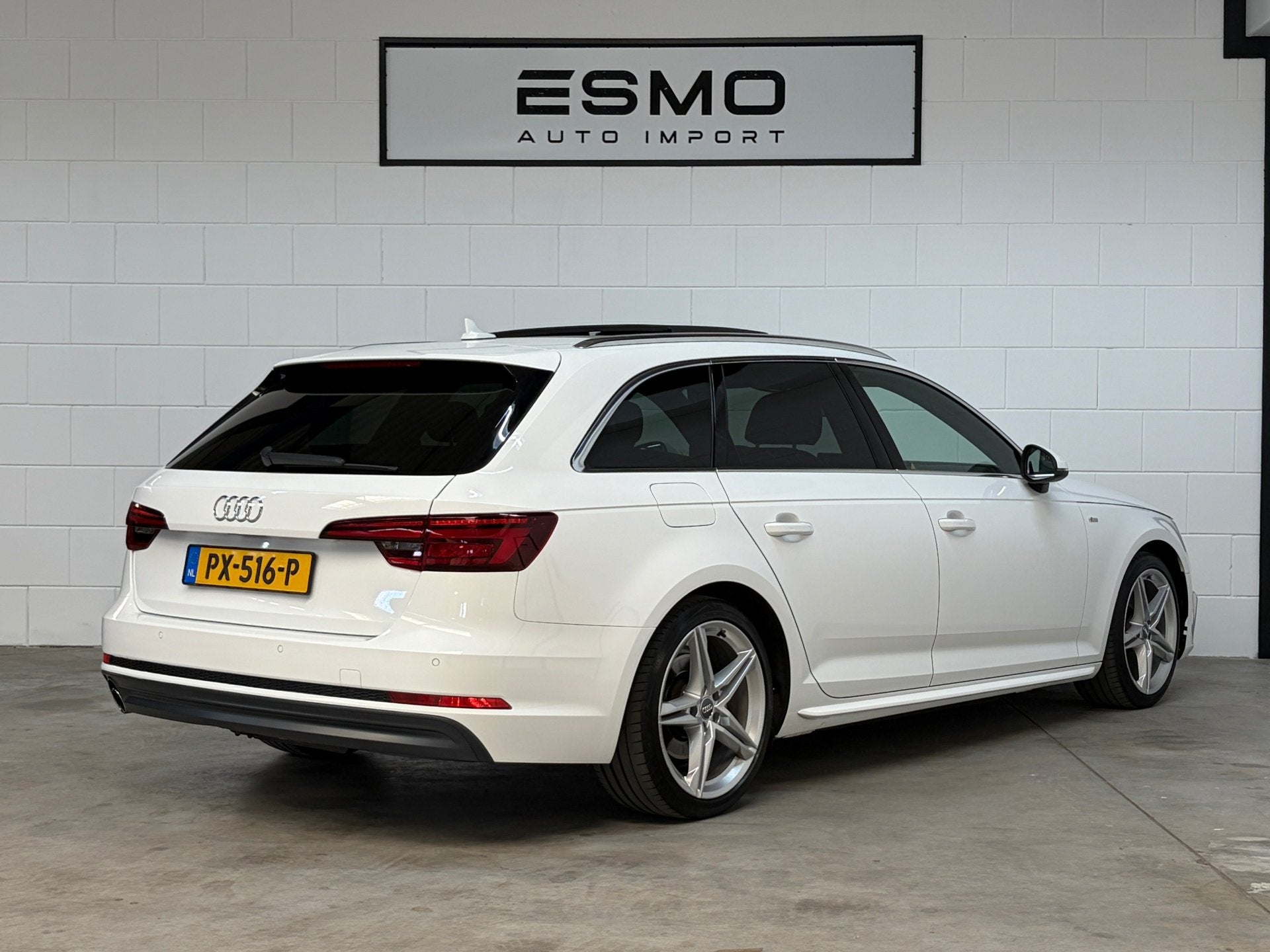 Audi A4 Avant 1.4 TFSI Sport S-line edition Panoramadak ACC, Auto's, Gebruikt, 4 cilinders, 150 pk, Wit