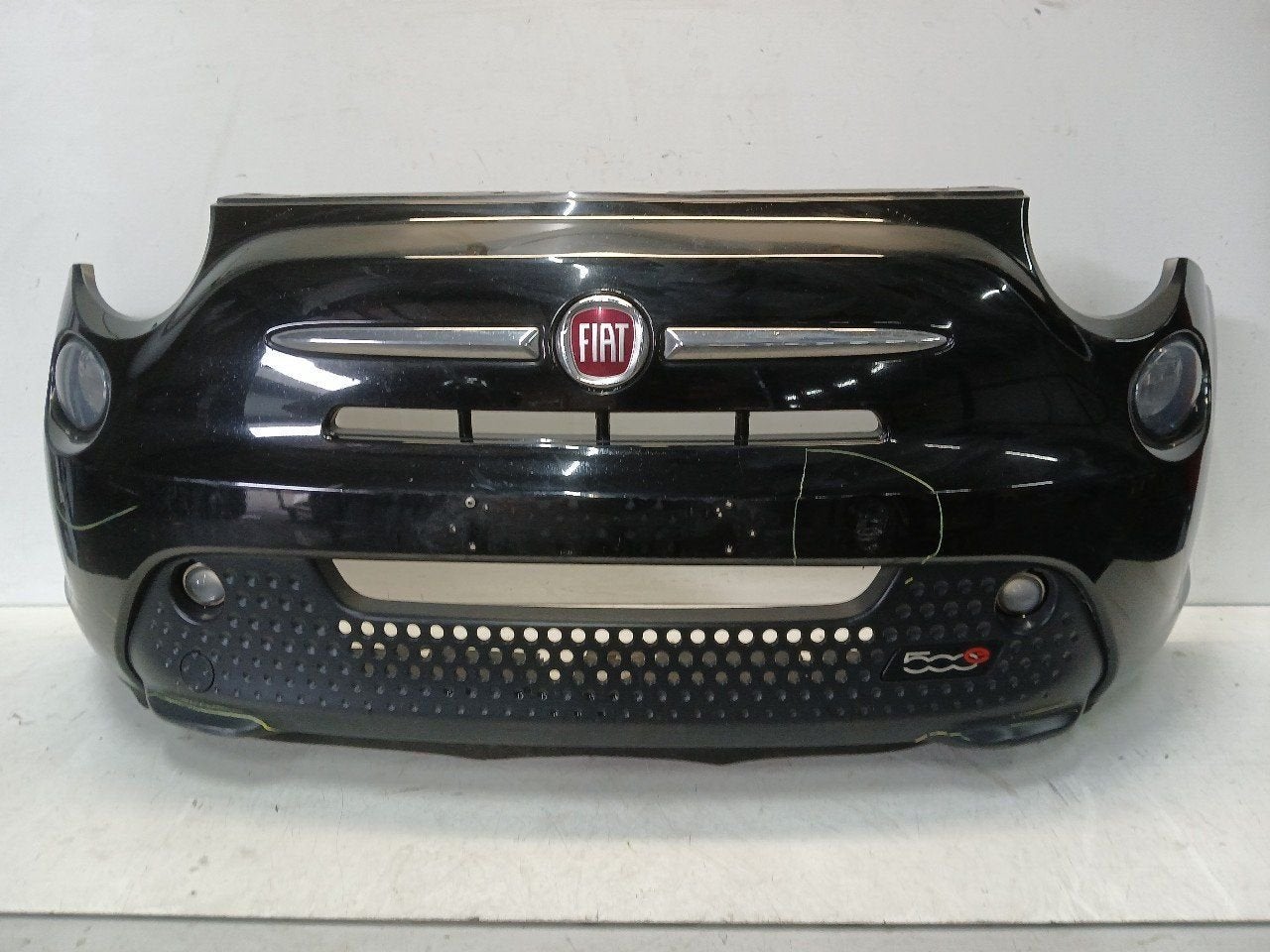 Bumper voor Fiat 500, Onderdelen@venauto.nl, Van der Ven Autorecycling B.V., Gebruikt, Ettenseweg 76, 4706 PB Roosendaal, The Netherlands
